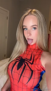 50 votes on yes and i ll make new content in this costume