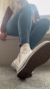 Converse should always be worn barefoot