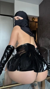 If you like my ass in this angle i ll be very happy that i managed to