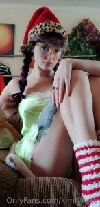 Anybody who unlocks this in the next 24 hours i will dm them my pussy part 2