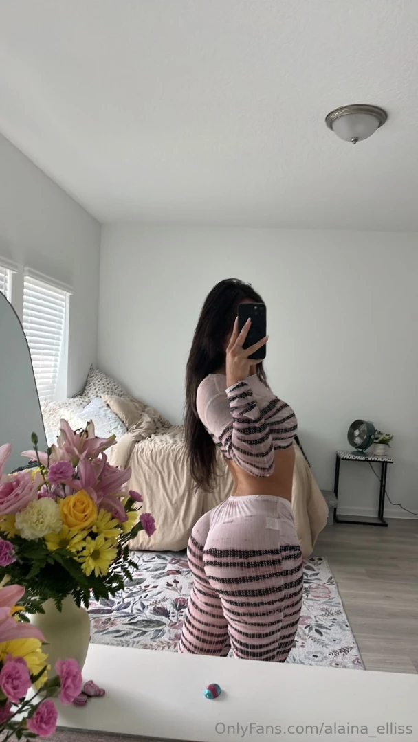 Roses are red violets are blue appreciate the flowers and the booty 