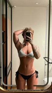 Like this post if you like tan lines