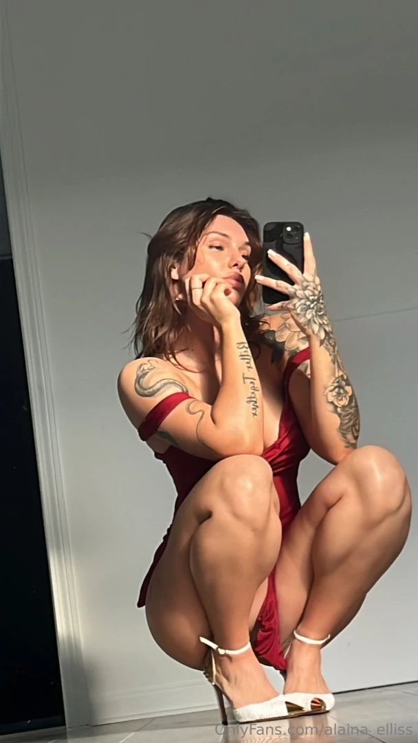 I knew you d stop scrolling 