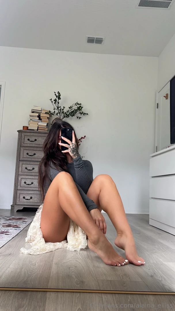 White toes good good 