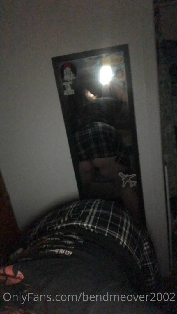 Old apartment butt mirror pics can t wait to take more at the new 