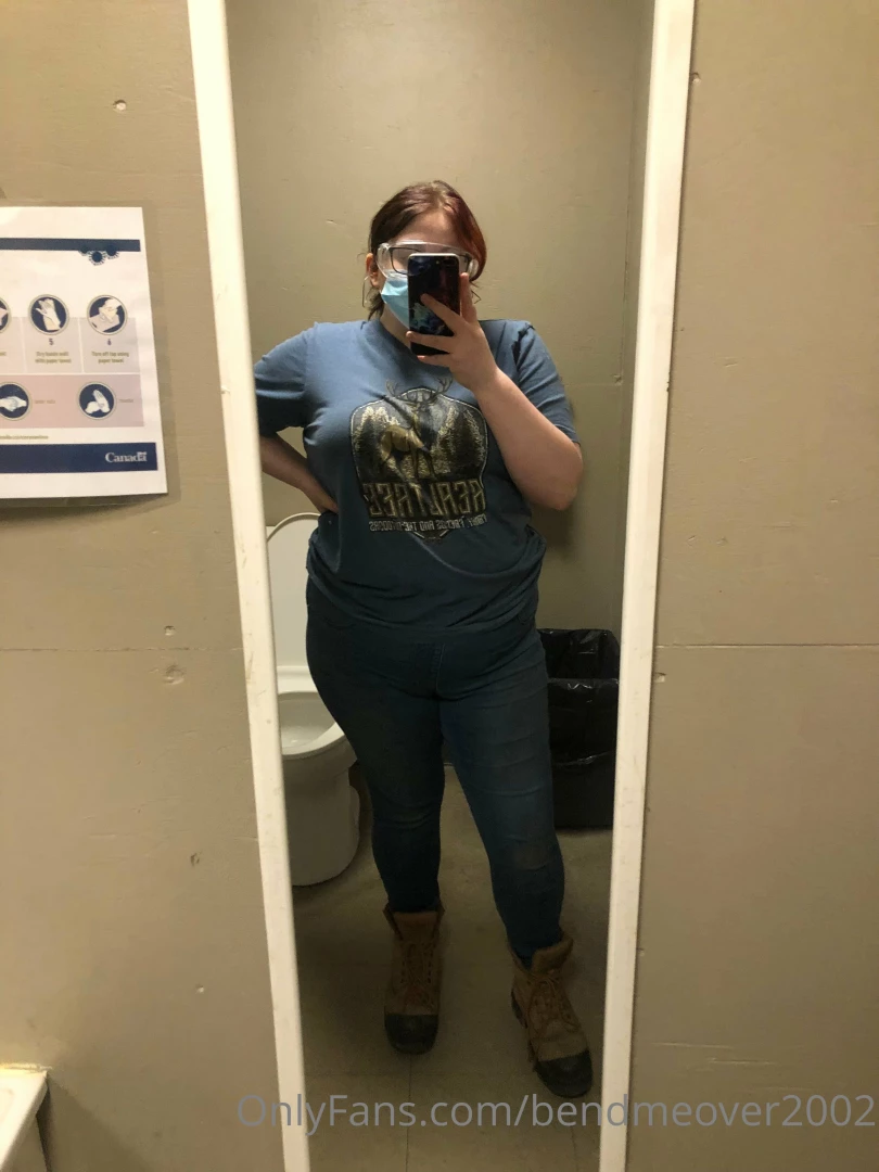 Bathroom selfies at work sometimes i think of getting railed so much i part 4 