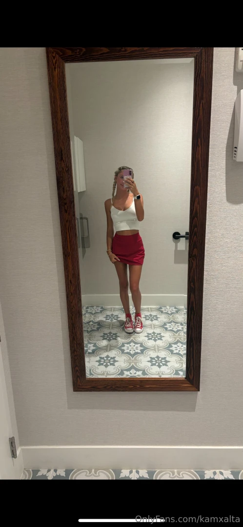 Lol im so petite its crazy 