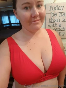 You might not have noticed by now but i sure do love my boobs