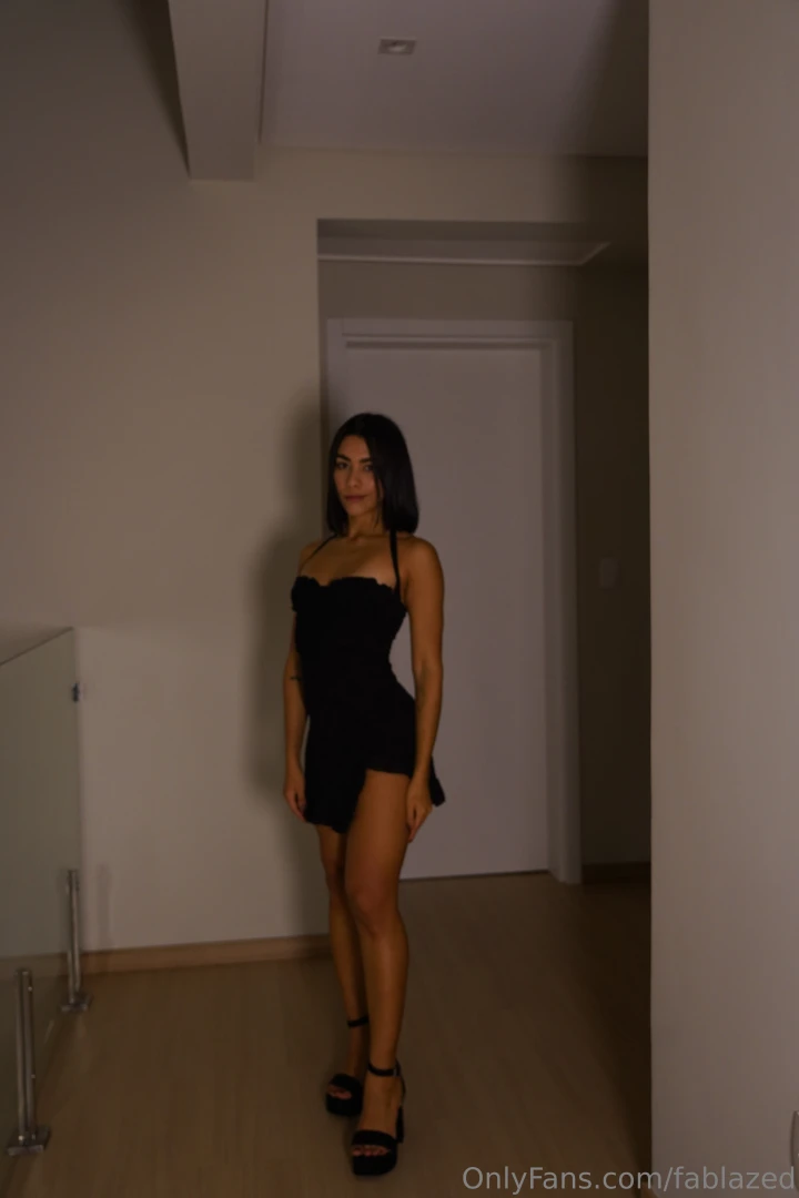 Shall we go out for dinner salimos a cenar 