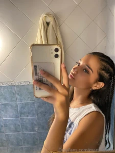 I m the reason he writes sad songs