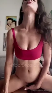 Ro approached very affectionately his touches full of intention