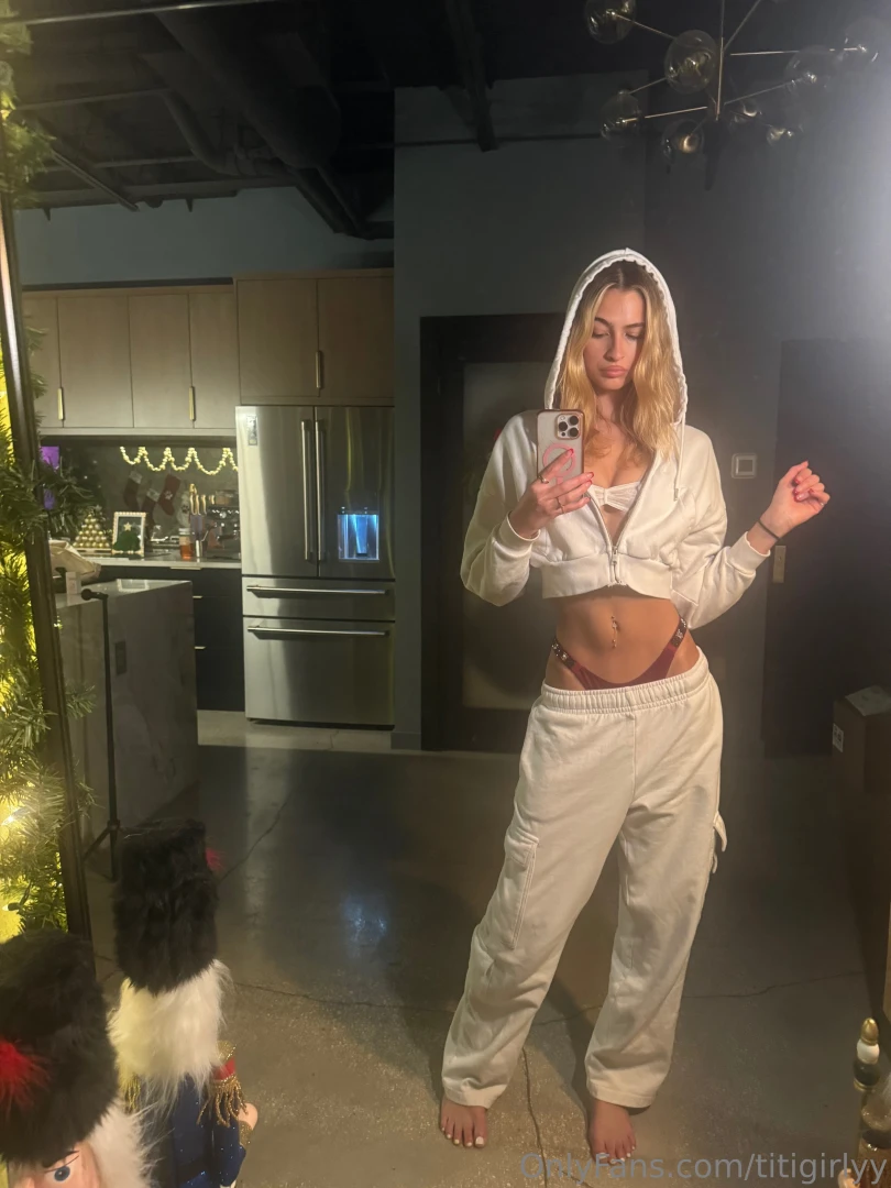 Zipped up like a good girl but i m one pull away from misbehaving 