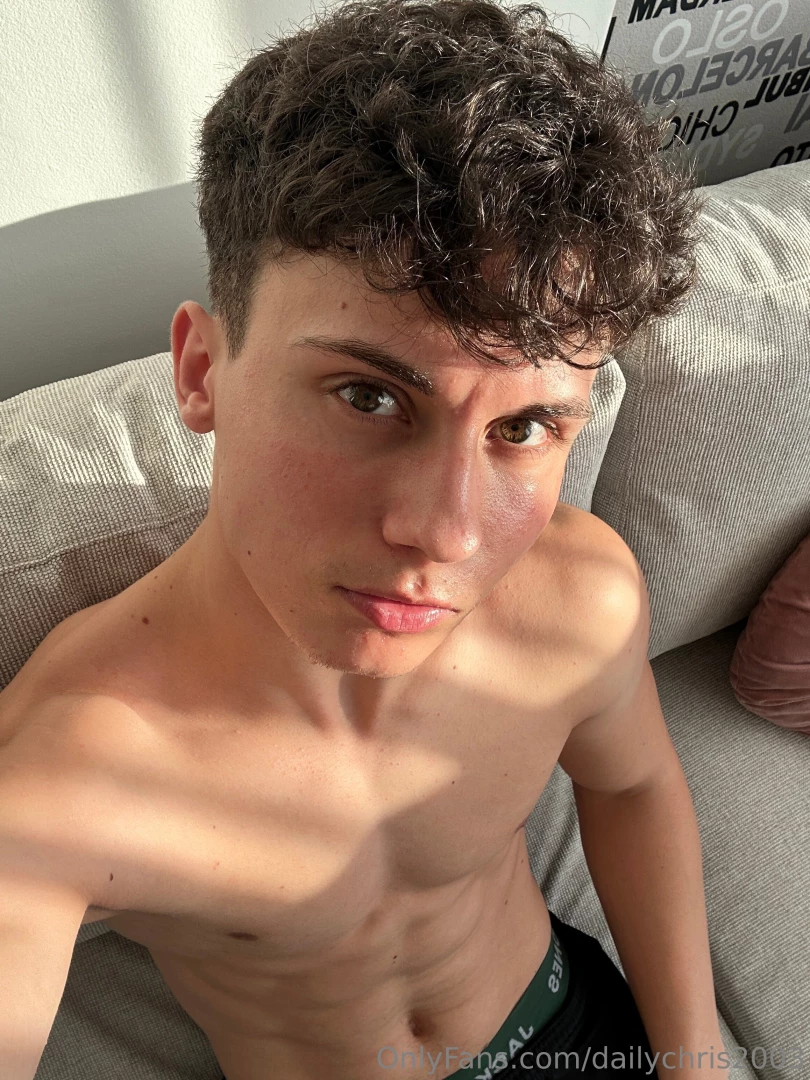 Dailychris2003 part 2 