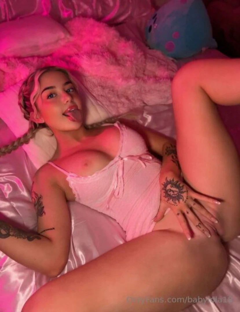 Graciepetite is celebrating her 18th birthday by creating an onlyfans part 7 