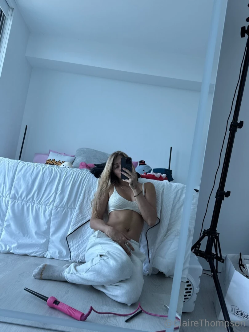 Tell me where you d put your hands first if i let you 