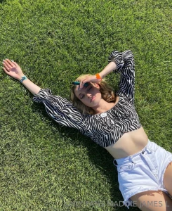 Feeling down lately need someone to make me smile