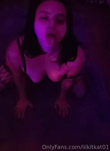 Place it in my mouth and cum down this tight throat