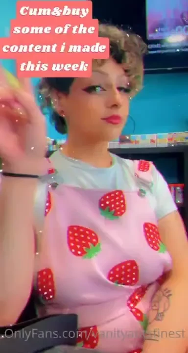 I rlly wanna gag on cock right now 