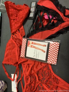 One of my favorite fans sent this to me today so im taking some photos