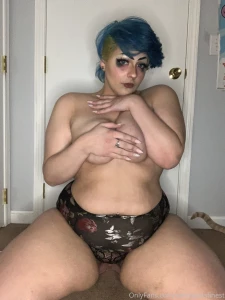 I bought a fuck ton of new sets come see how sexy i look in them part 2