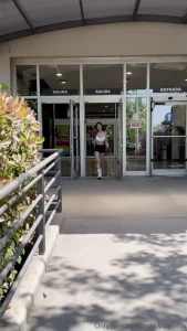 Hi do you always come here i ve never seen you before