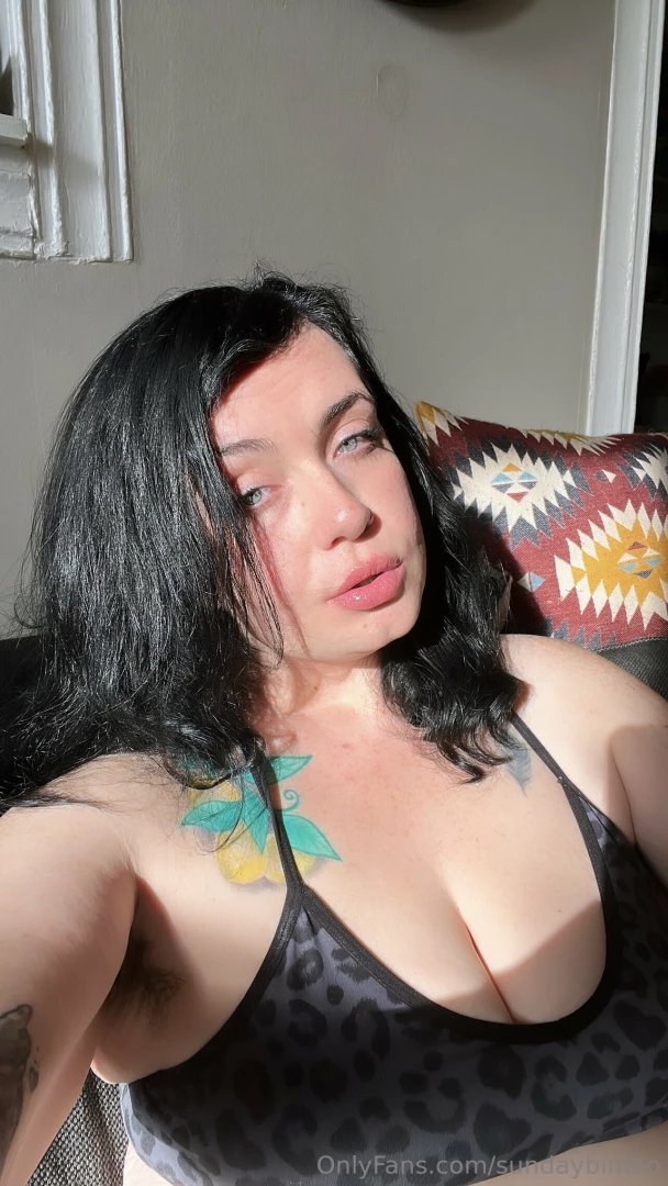 What i post on ig vs what i post here hehe 