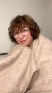 Just some selfies i thought were cute part 4