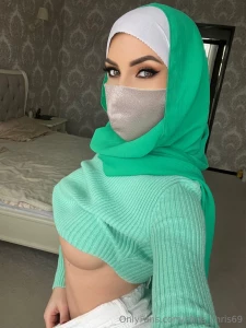 A real whore in a hijab isn t it true that your cock turns to stone part 147