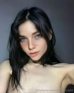 Emilyu now wet she loves having her juicy ass squeezed this angelic