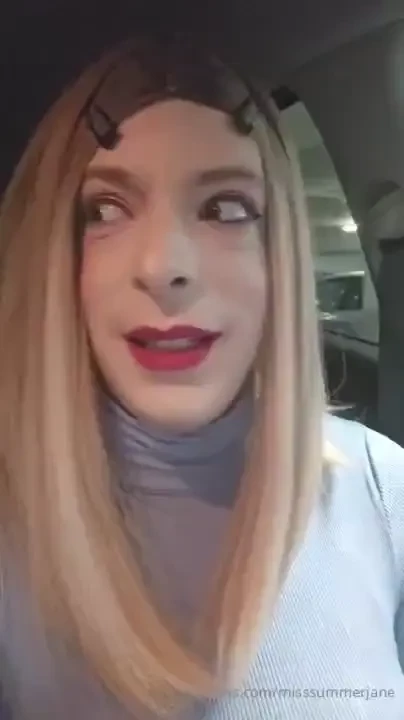 Sissy cindy is scared just as well as stretch your holes so good 