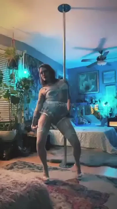 Blue morph lady part 1 