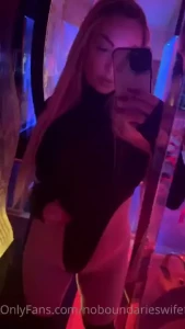 Cum play with me baby noboundarieswifevip im waiting for you