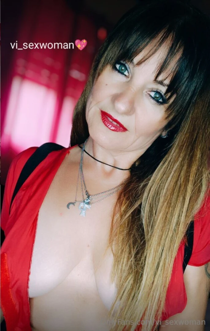 Do u like the red on me 