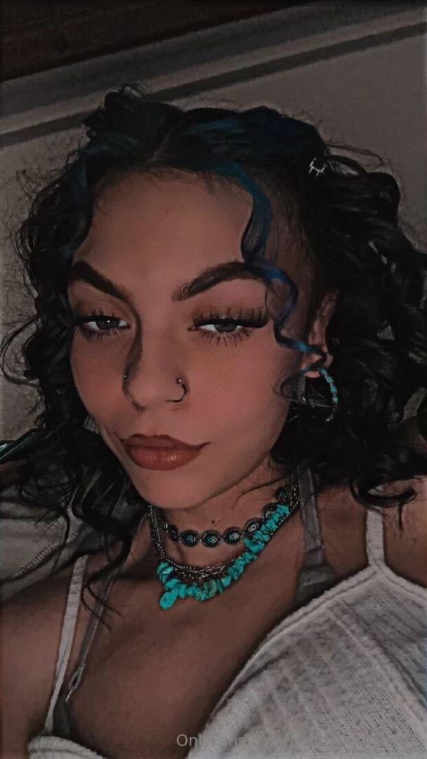 The baddest babe kiki here needs more attention new and building her 