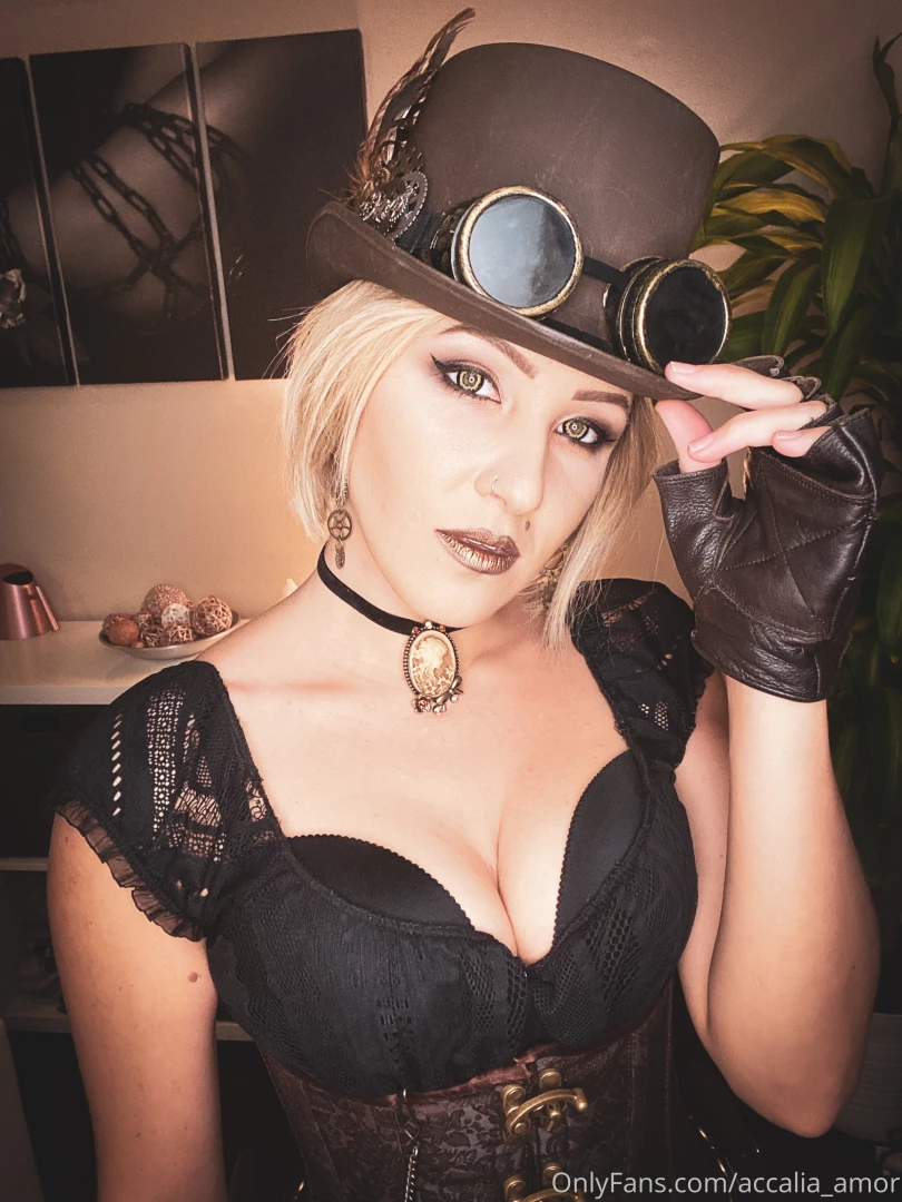 This is my steampunk costume i started putting together years ago and part 7 