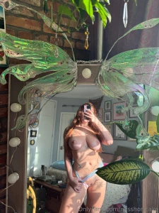 Sleepy today need a nap buddy ps do you like my lil bush lol