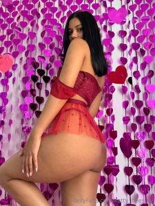 Just hoping you ll pick me as your date part 2