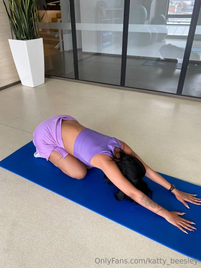 I need help stretching can you help me stretch part 1 