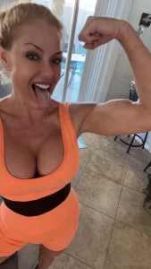 Is orange my color part 18