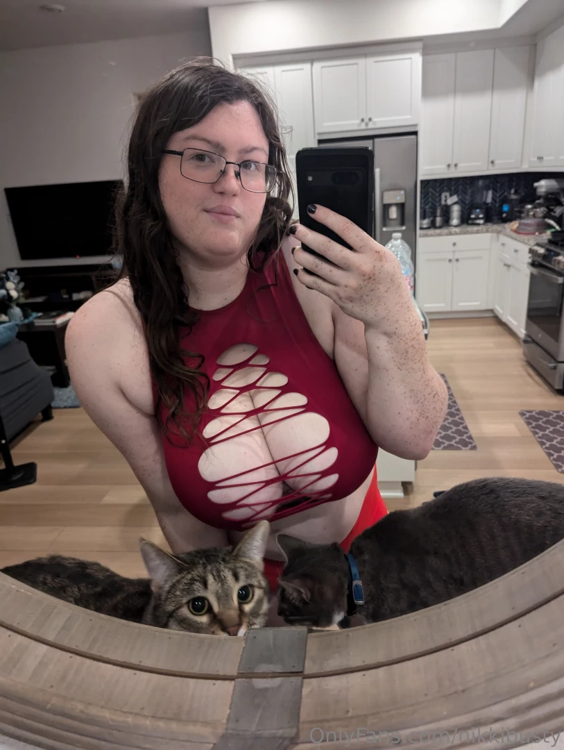 Trying on a new outfit imagine how hot it would be to tittyfuck me in 