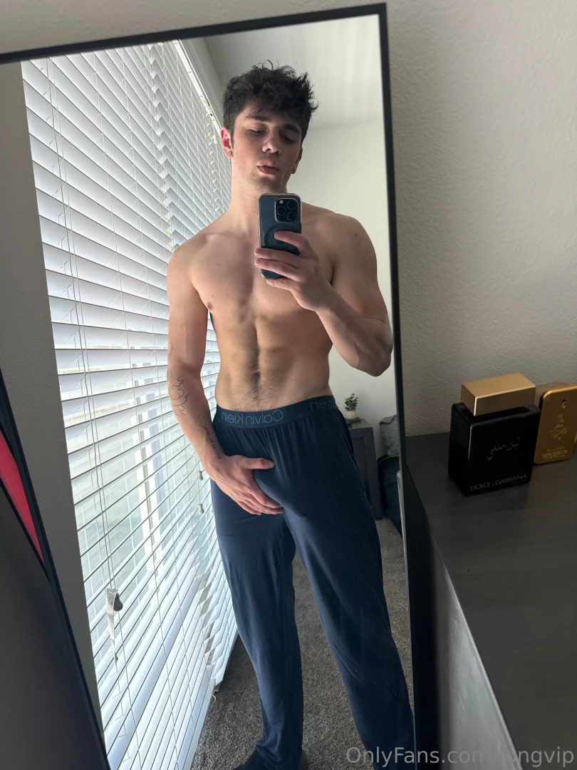 Swipe to see a gift 