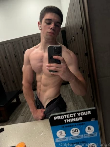 Like if you d help me and suck this sweaty cock