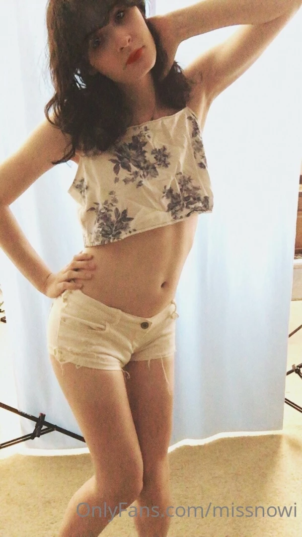 What do you think of my summer shorts mind letting me sit on that lap 