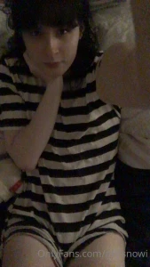 If i were your gf would you let me wear your shirts as pajamas part 2