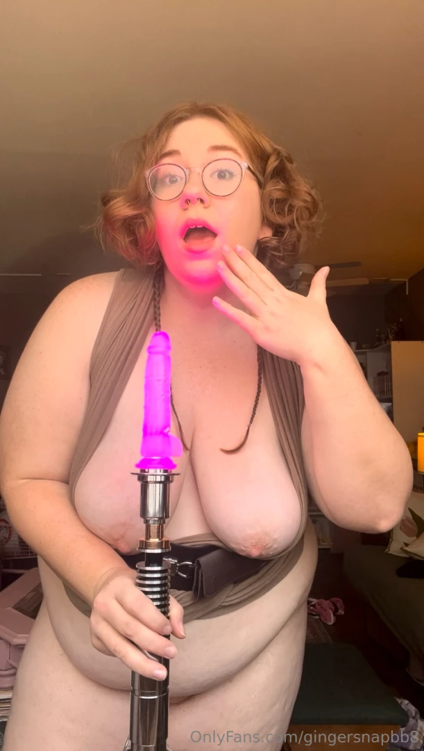 Bts of a recent star wars picture set i got a little bit too curious 