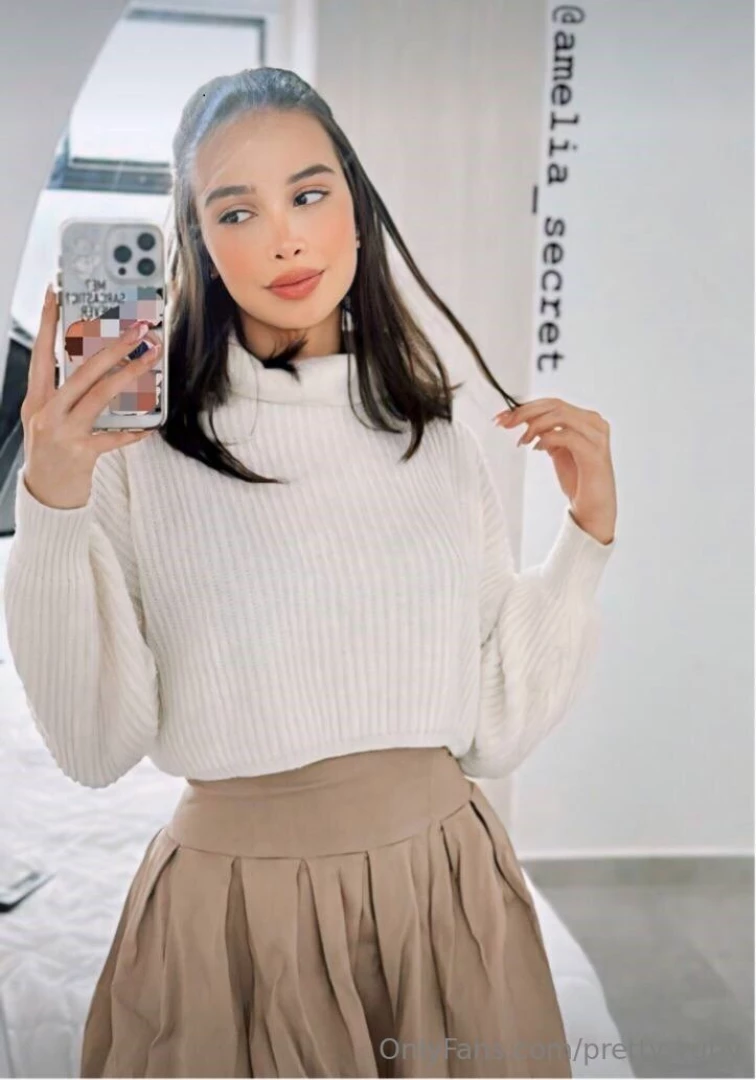 Amelia_secret i am a princess but i love to see your cum fall on top part 12 