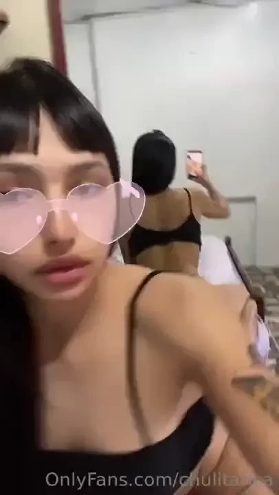 Do you like the way i move have a hot chat with me now 