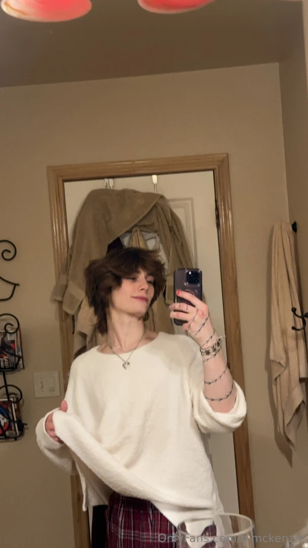 Merry christmas more content coming later gonna make it cheap too 