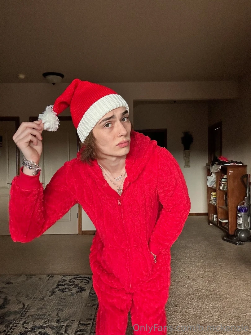 Oh fuckkkkkk santa s cummin early are you naughty or nice vote and 