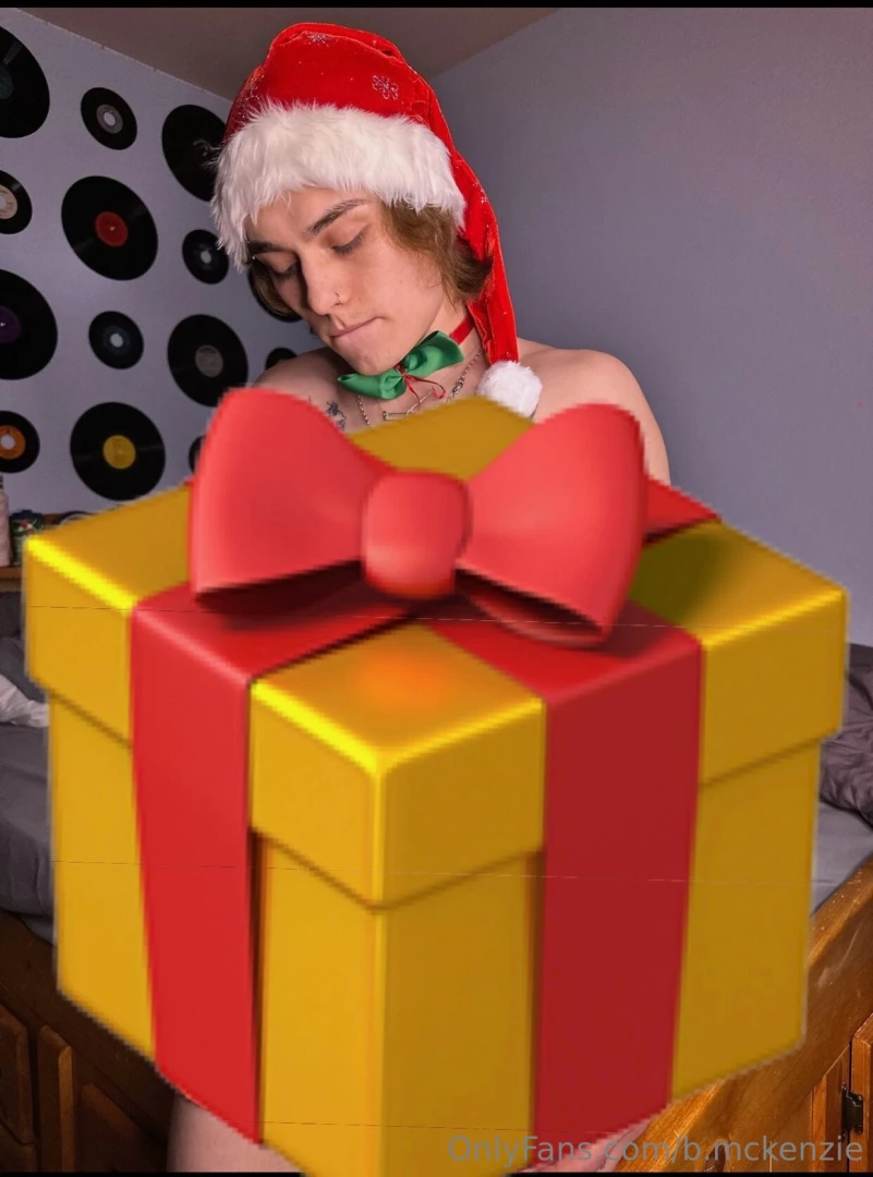 Unwrap your present - biggest ppv in 2024 just hit your dms btw 